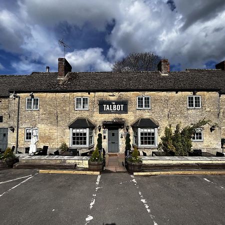 The Talbot Inn Eynsham Bagian luar foto