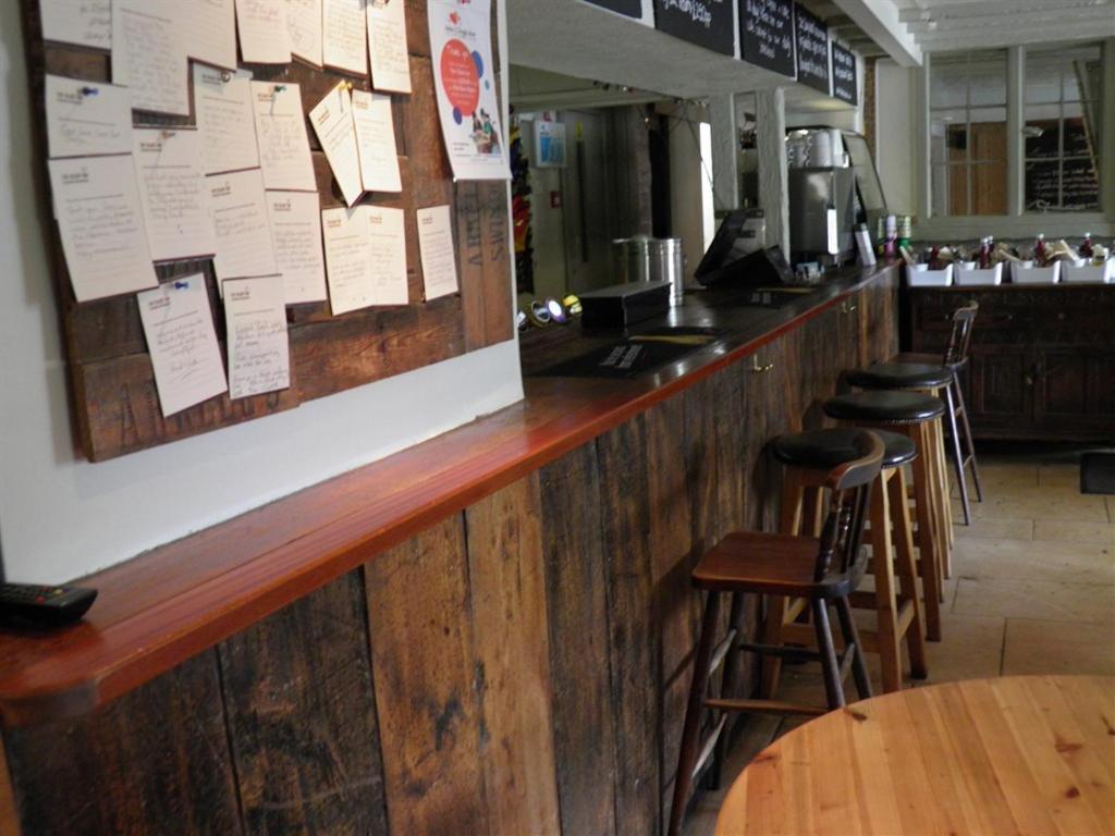 The Talbot Inn Eynsham Bagian luar foto